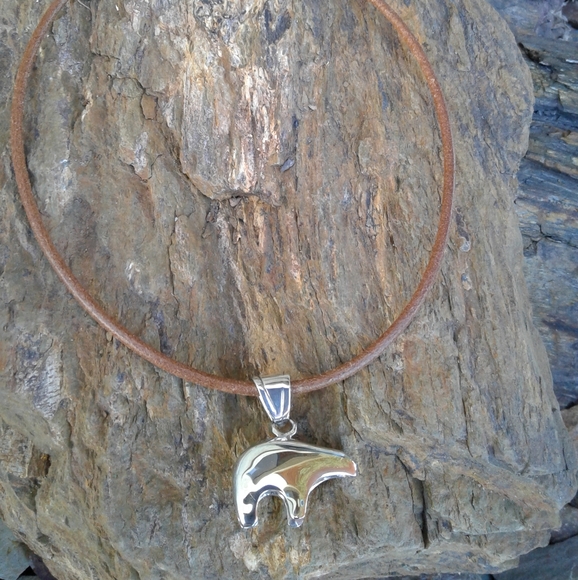 Sterling Silver Bear Fetish NECKLACE - Picture 7 of 8